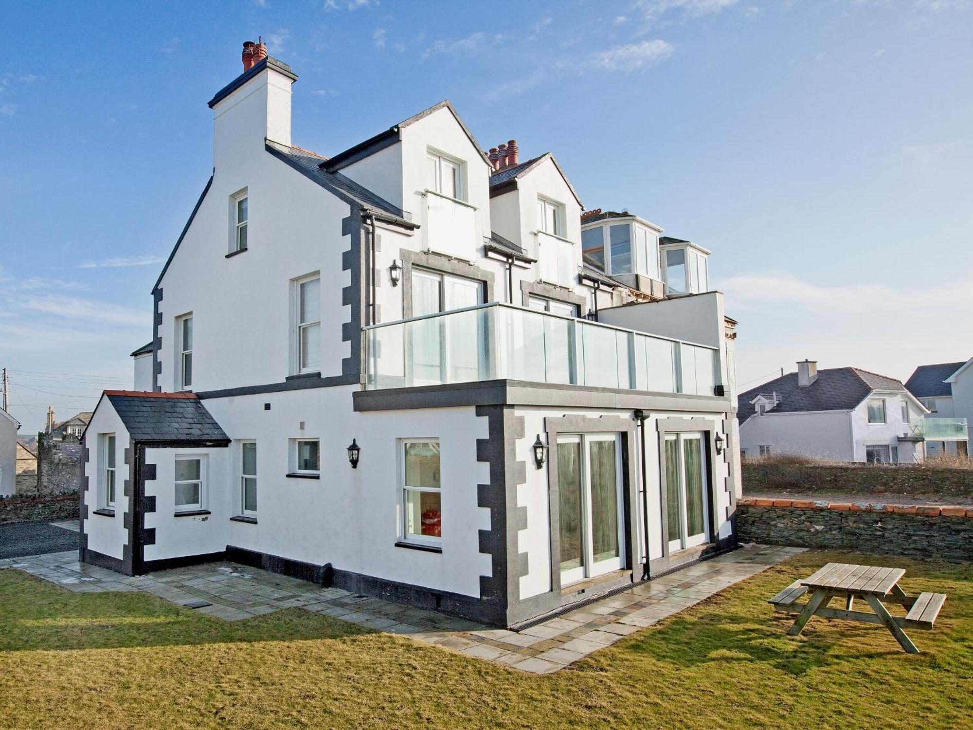 Villa Glan Y Mor 1 à Trearddur Extérieur photo